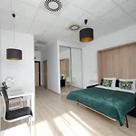 Apartment Al. Jerozolimskie 216 Perfect