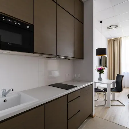 Al. Jerozolimskie 216 Perfect