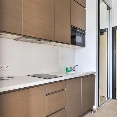 Al. Jerozolimskie 216 Perfect * Βαρσοβία