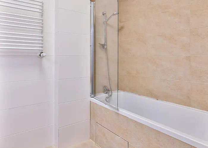 Al. Jerozolimskie 216 Perfect Lejlighed