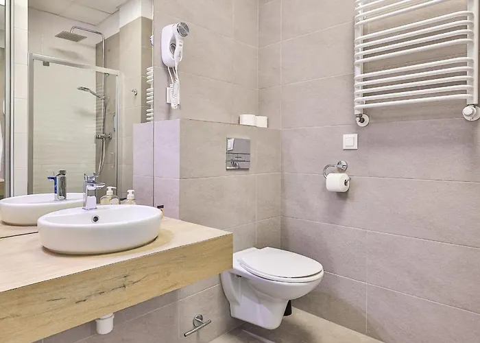 Al. Jerozolimskie 216 Perfect